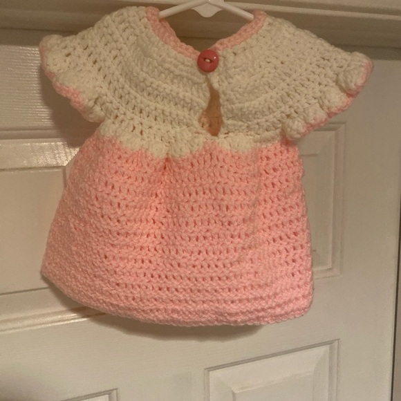 Hand Made Newborn Pink/White Crochet Dress - Picture 2 of 2